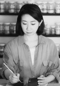 MOMOKO MAYUYAMA
